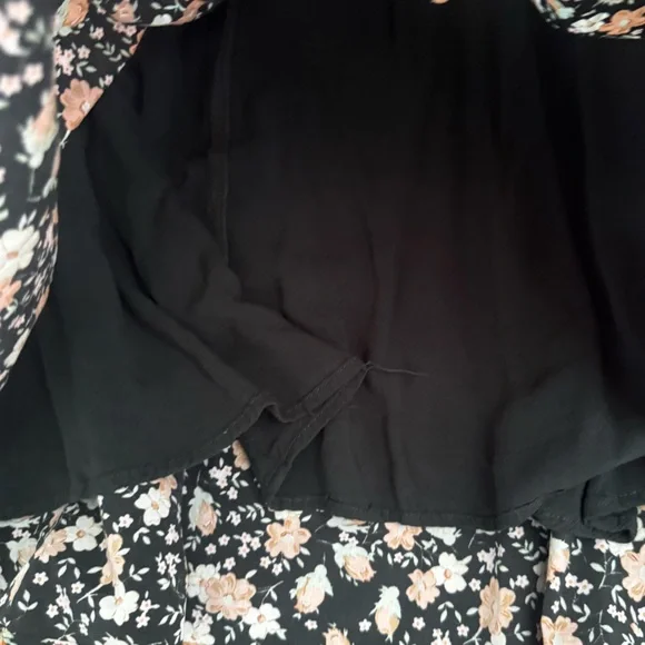 Entro Floral Dark Green Dress, Size Medium, Lined Dress - Picture 6 of 6